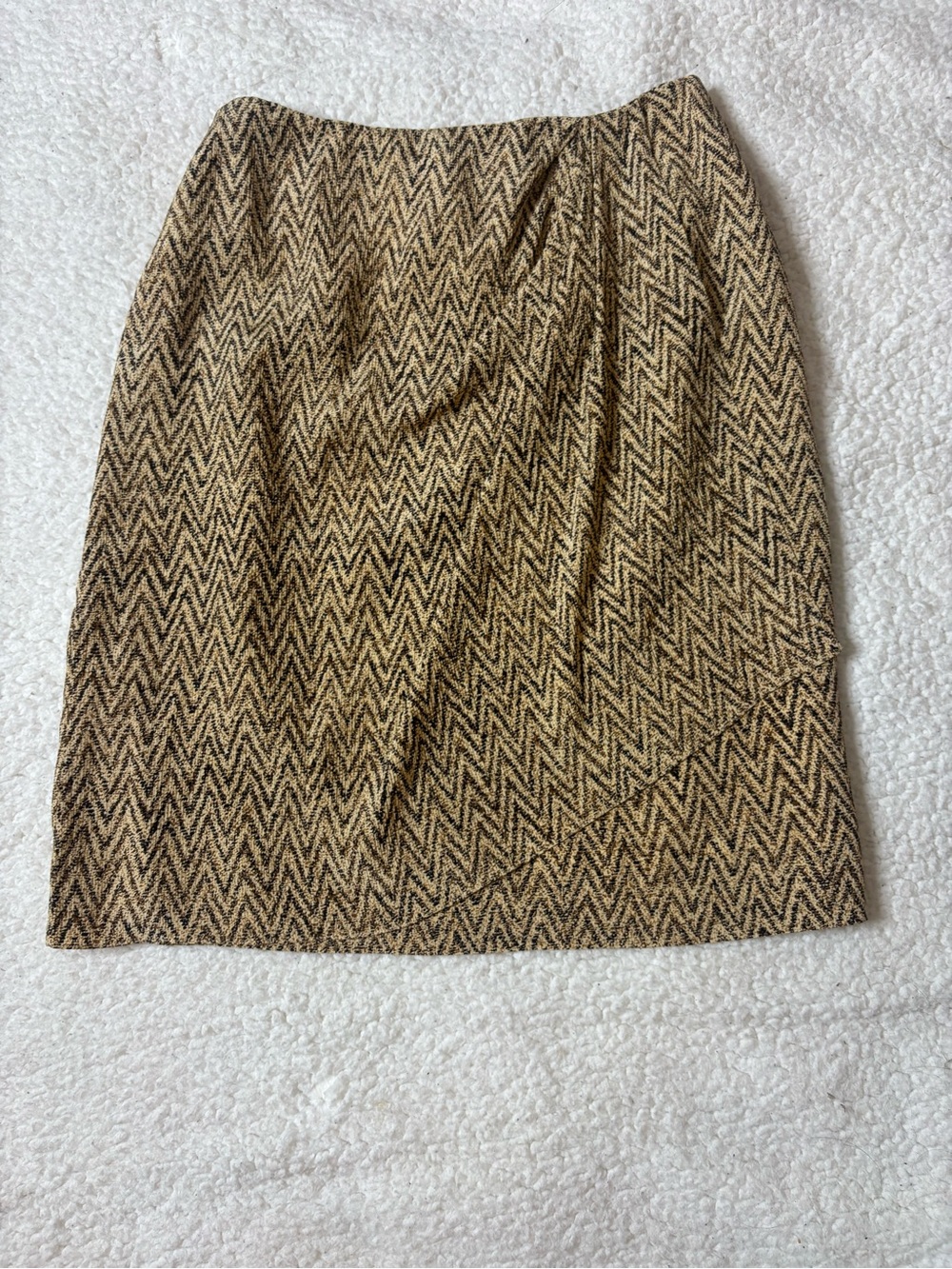 Carlisle Chevron Pencil Skirt in Tan and Black
